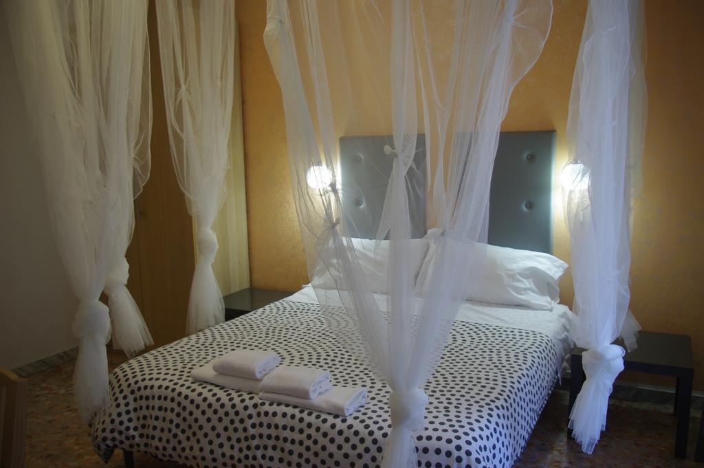 Hotel In Roma Life Exterior foto