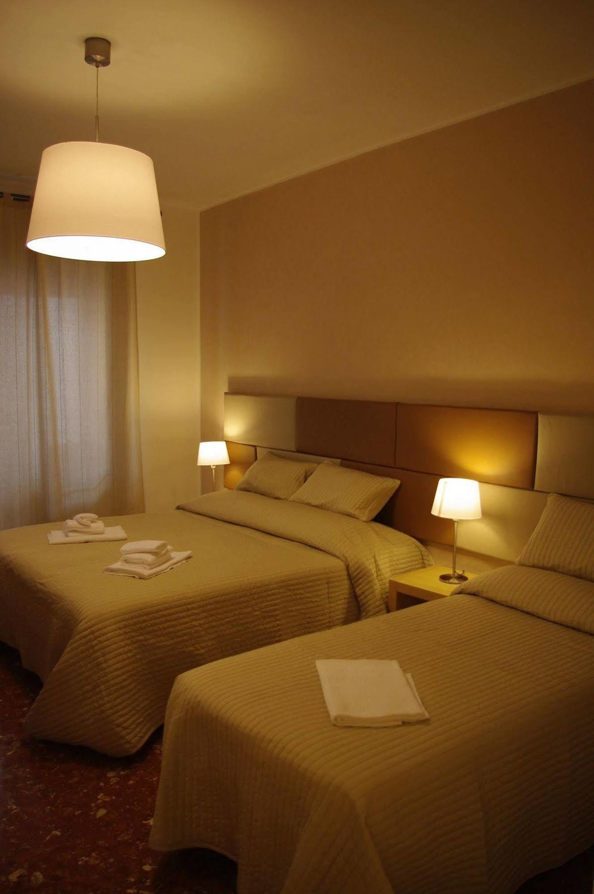 Hotel In Roma Life Exterior foto